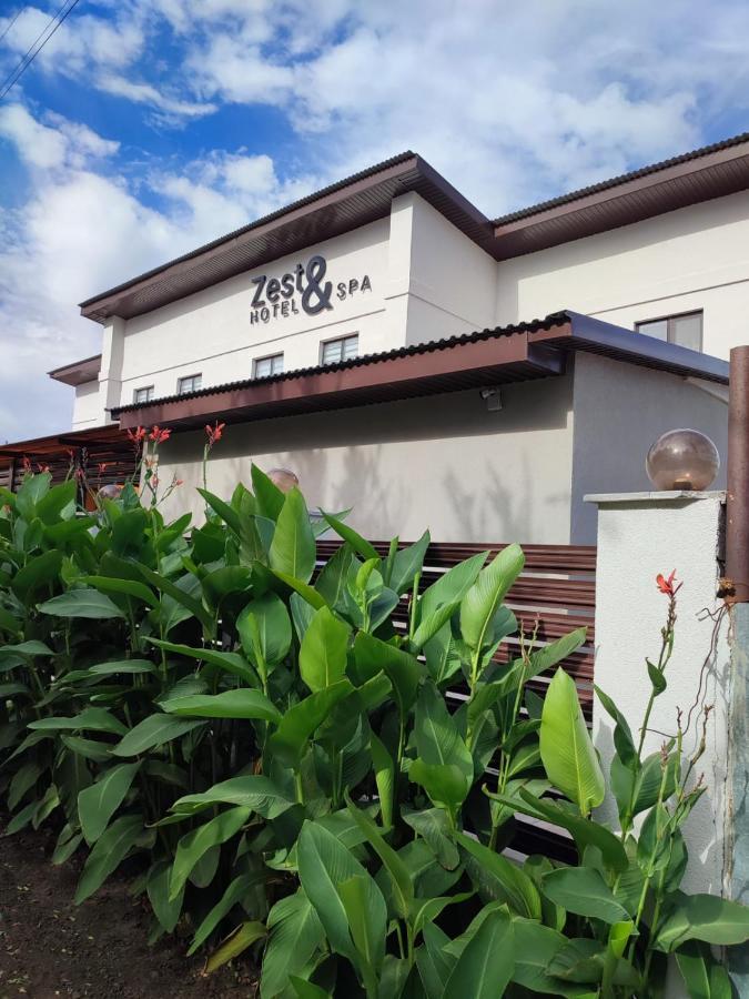 Zest Hotel & Spa Uralszk Kültér fotó